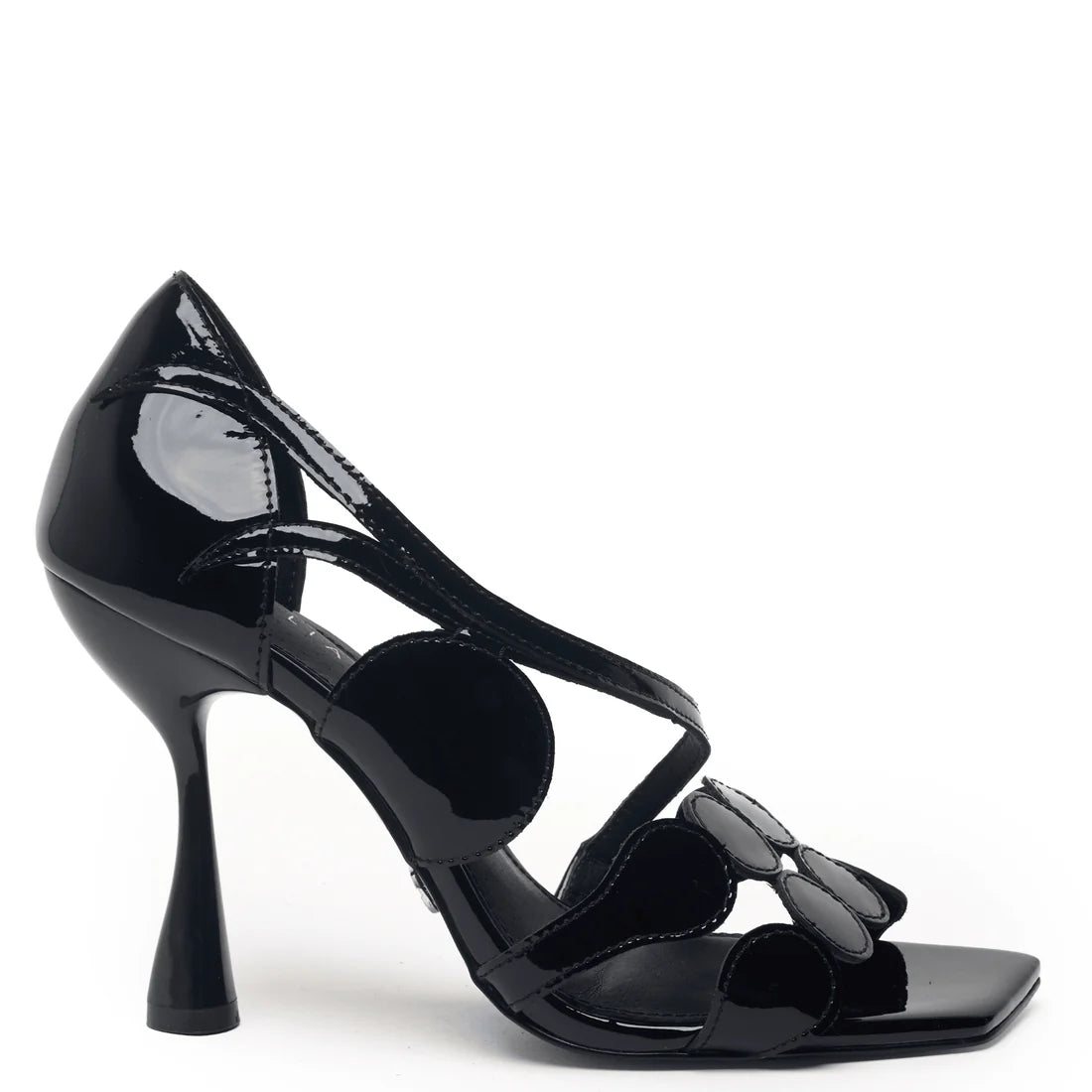 ROBERT HEEL