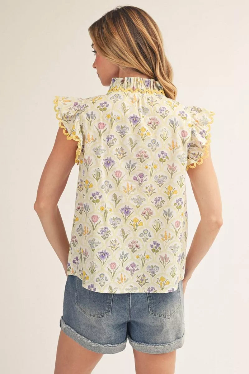 BREEZY BEGINNINGS BLOUSE