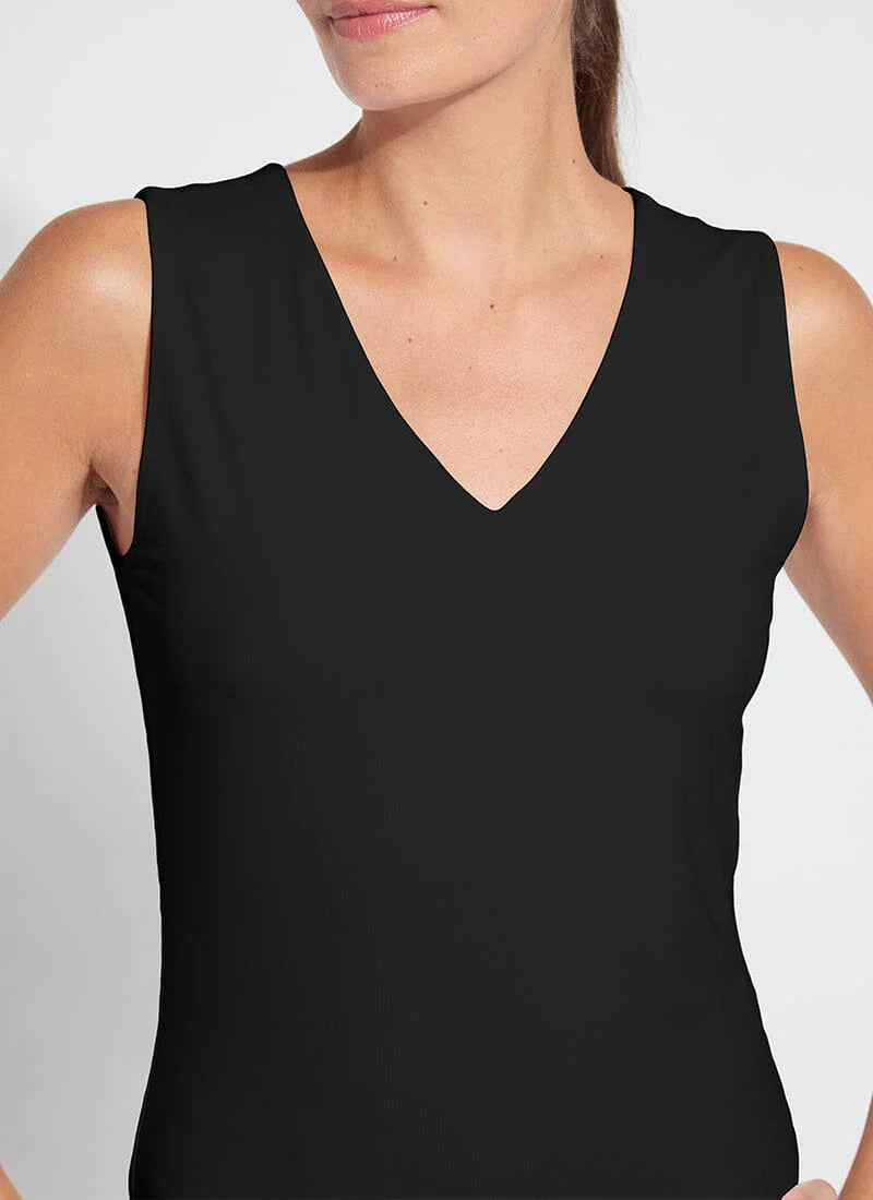 LYSSE ESSENTIAL V-NECK SHELL