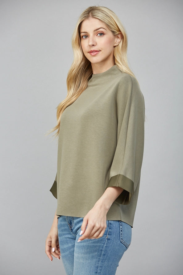 CASUAL OUTING TOP