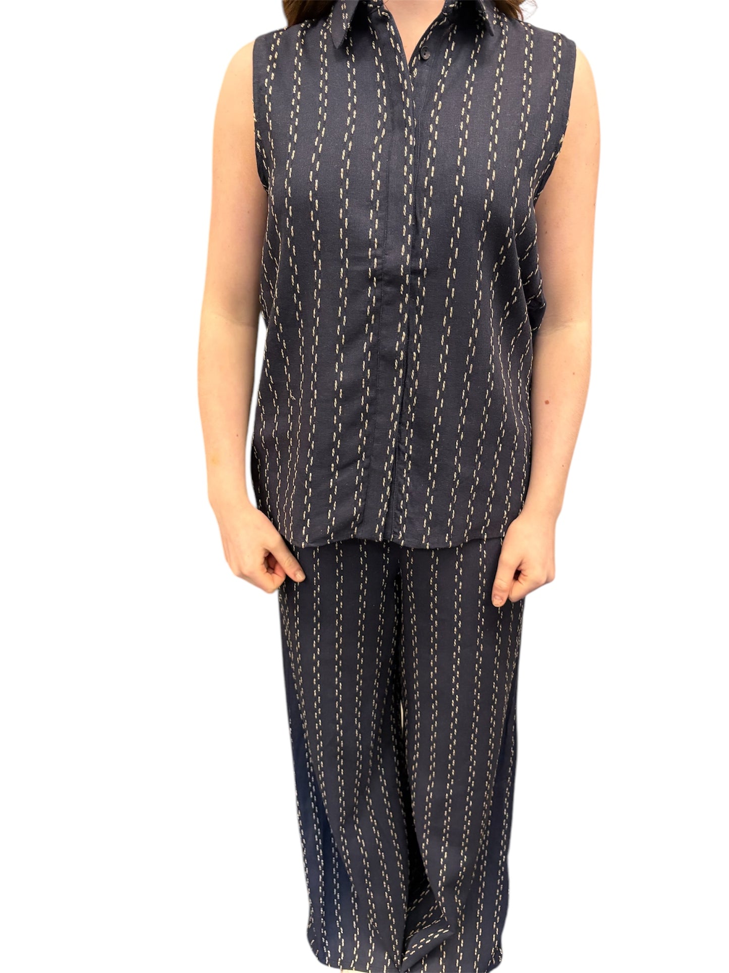 ISLAND ALLURE TOP