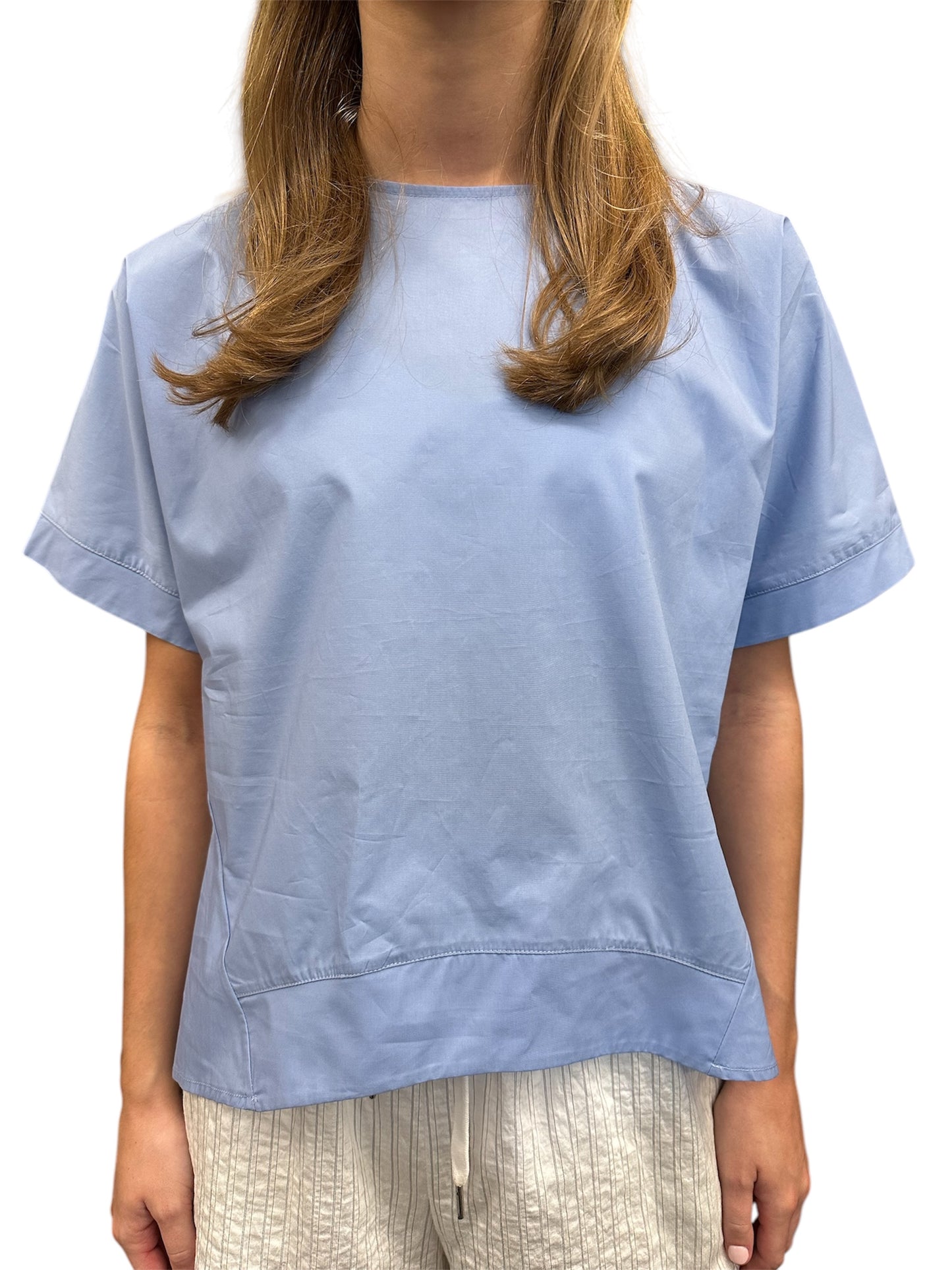 THE CAREFREE BLOUSE