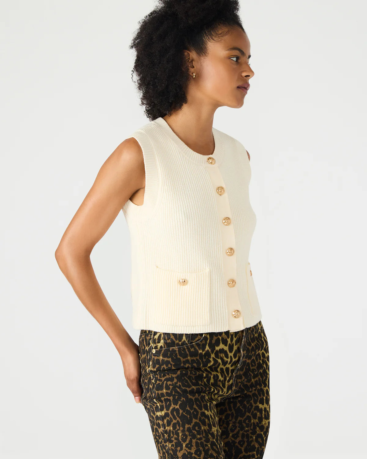 ALIYA VEST