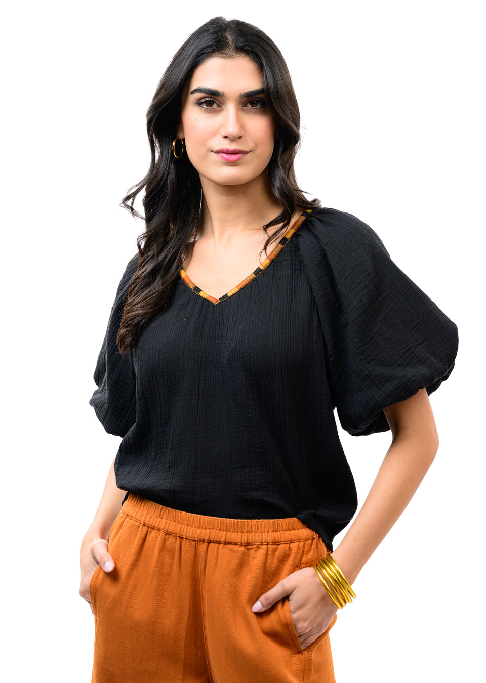 EMBROIDERED NECK TOP