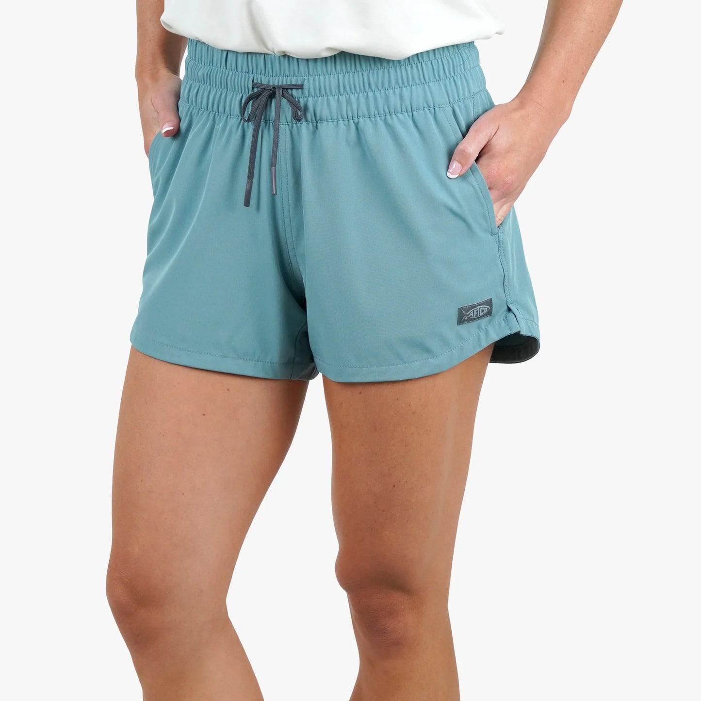 AFTCO WOMEN STRIKE SHORTS