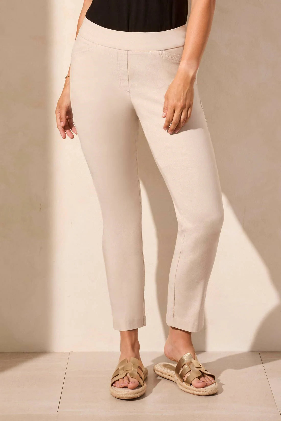 FLATTEN-IT BACK SEAM ANKLE PANT