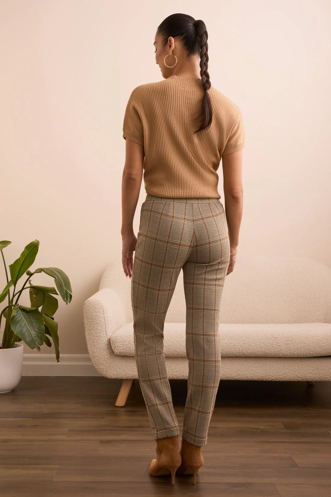 HERE SHE COMES PANT