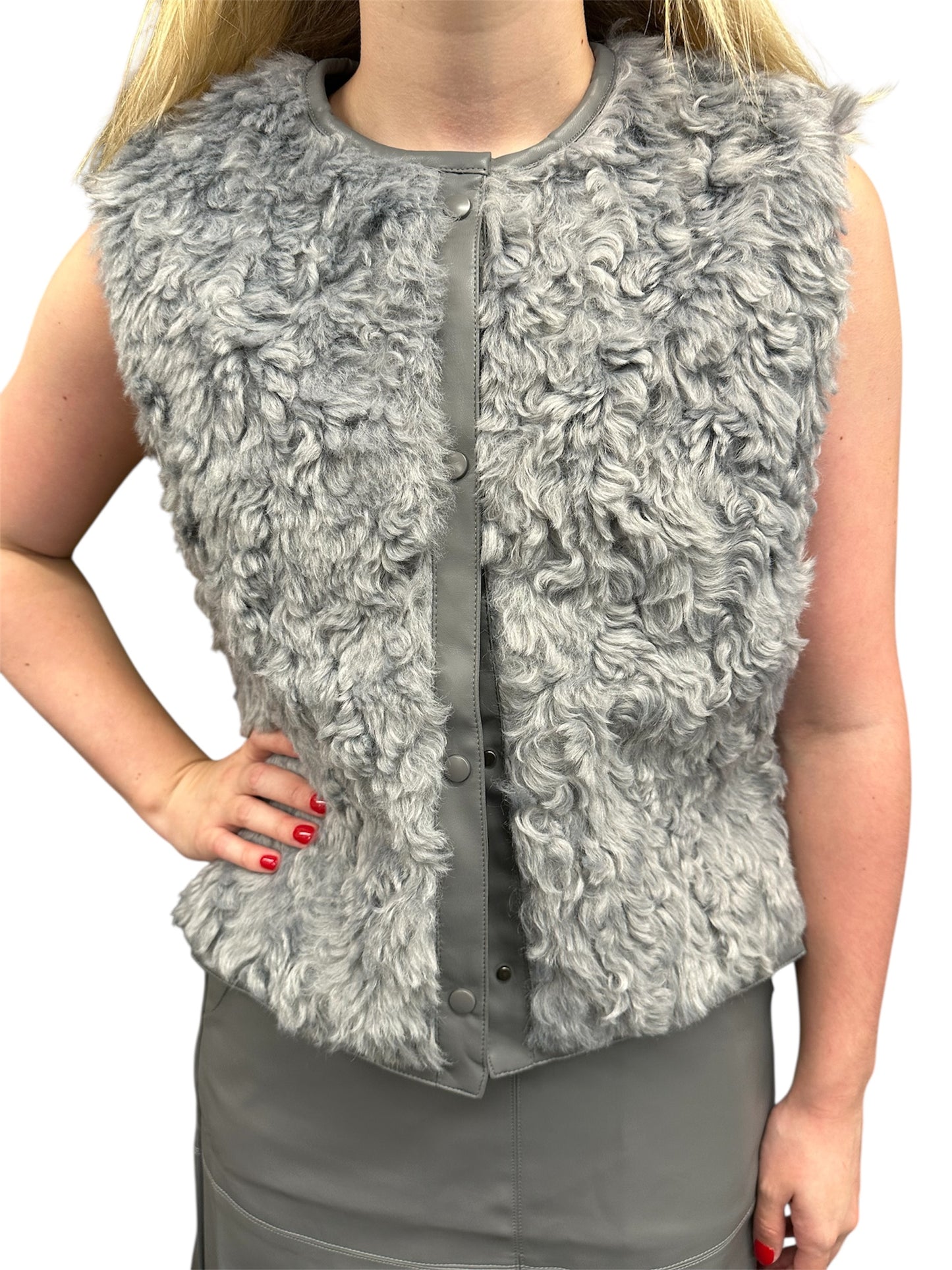 JACQUELINA VEST