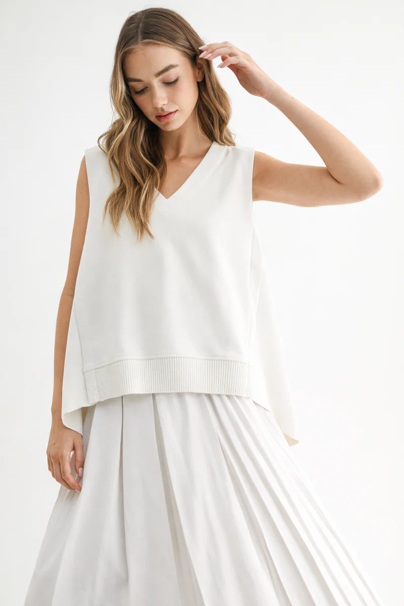 JANAE VEST