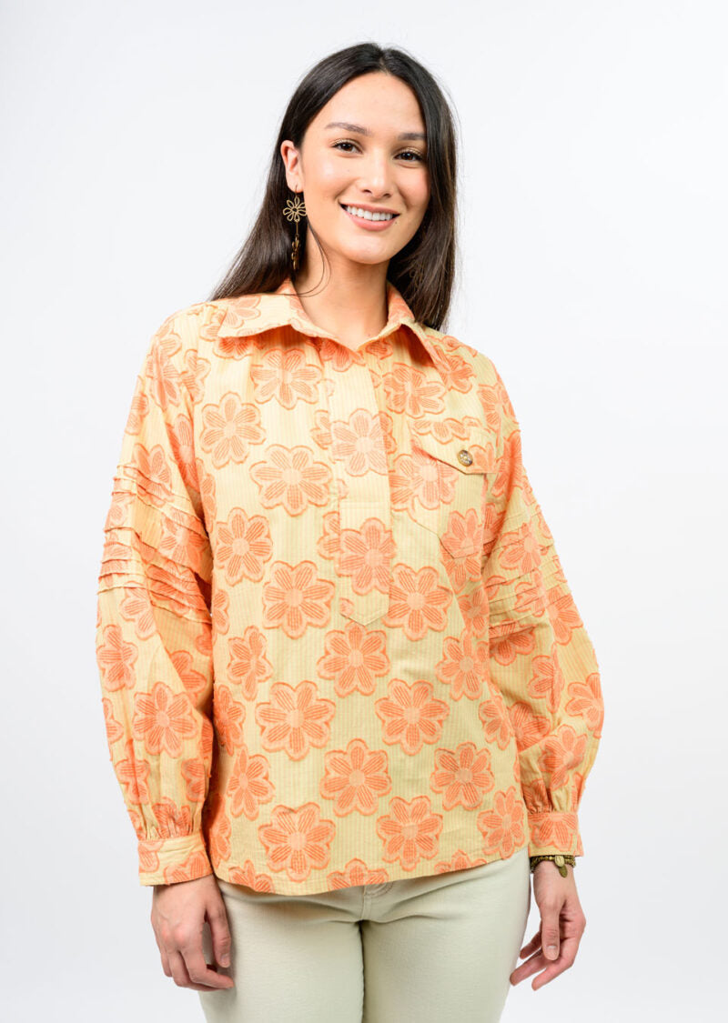 THE MAIN ATTRACTION TOP