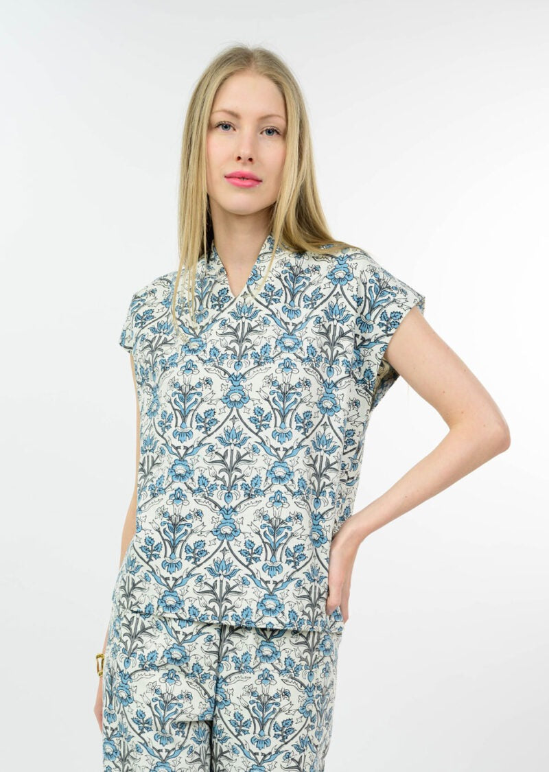 WARM BLOOM TOP