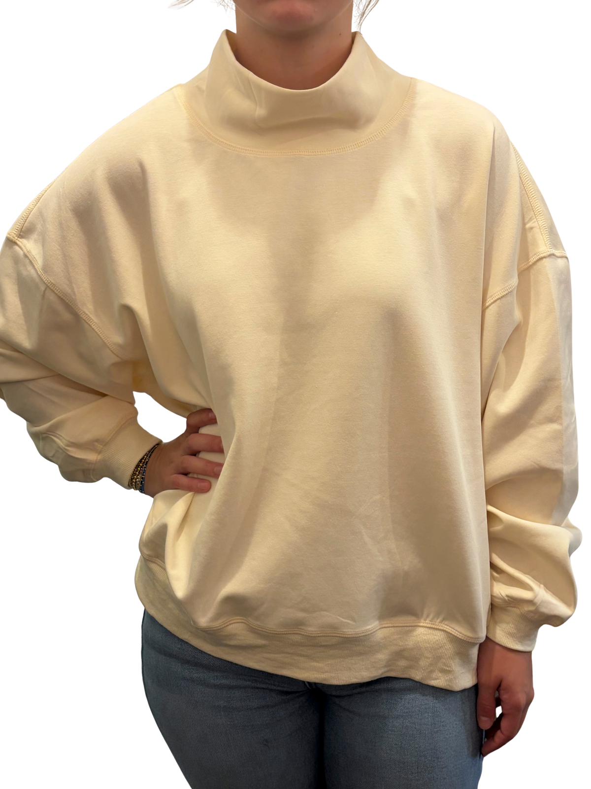 ACE THE WEEKEND PULLOVER