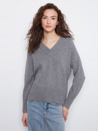 VINEYARD WEEKEND SWEATER