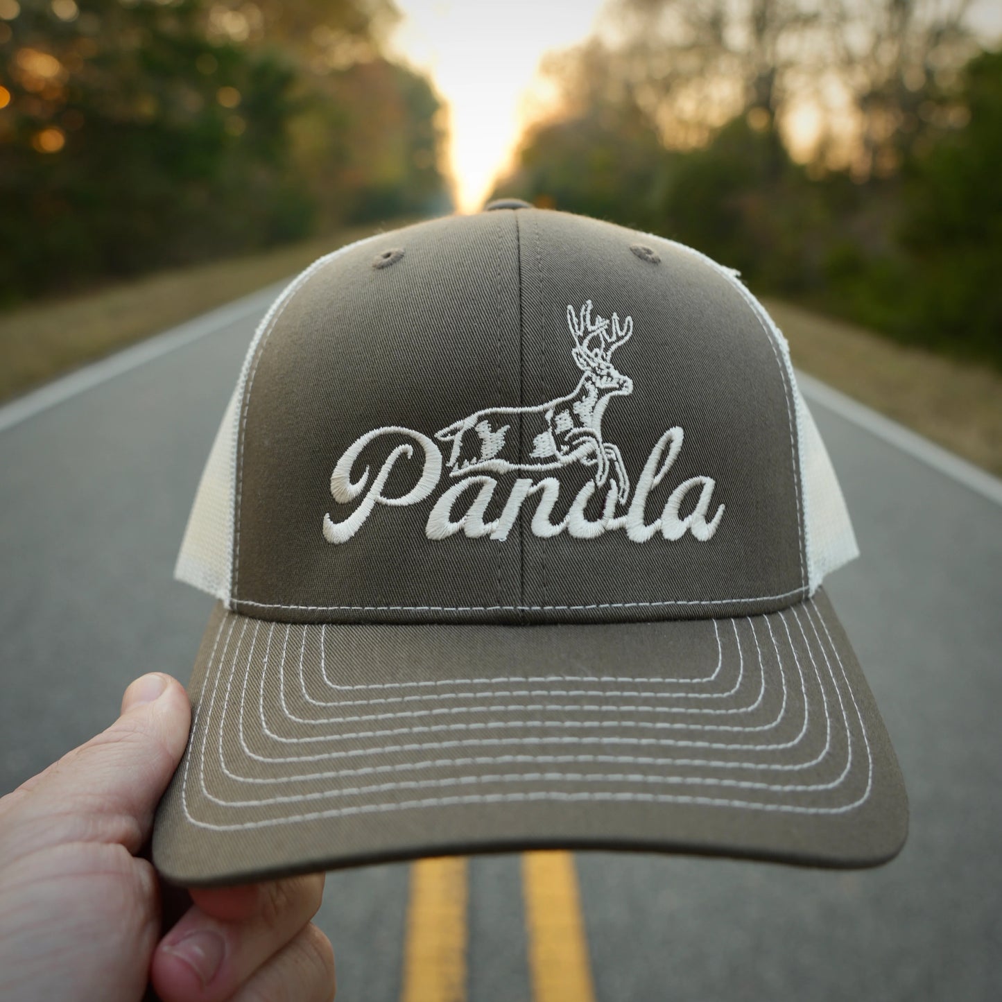 FENCE JUMPER PANOLA BUCK TRUCKER HAT