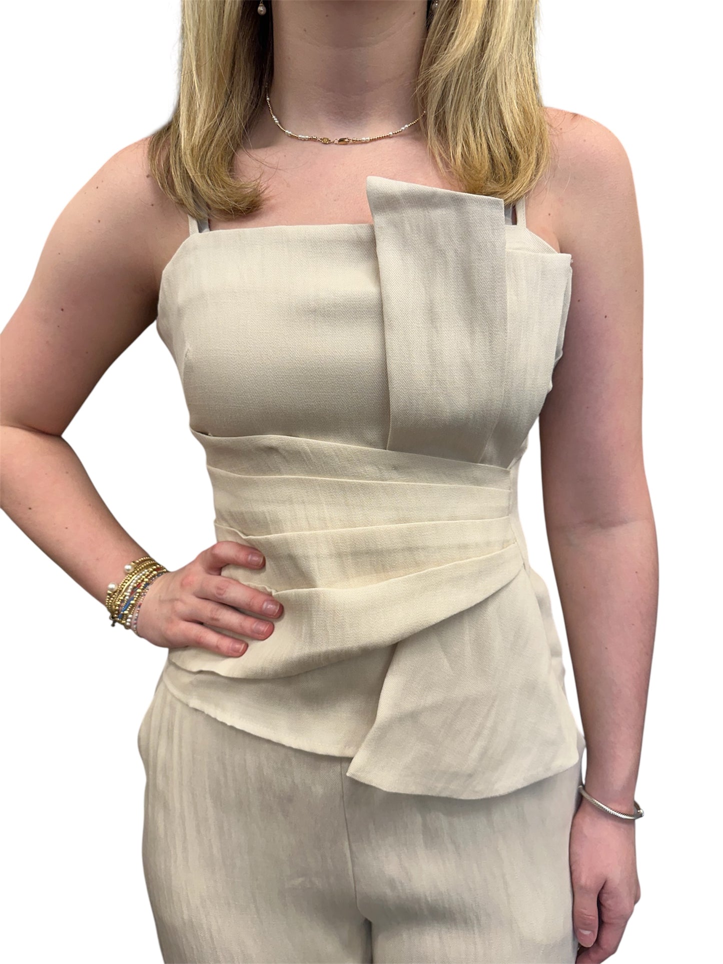 THE LATEST TOP