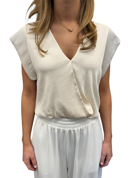 THE STRIKING TOP
