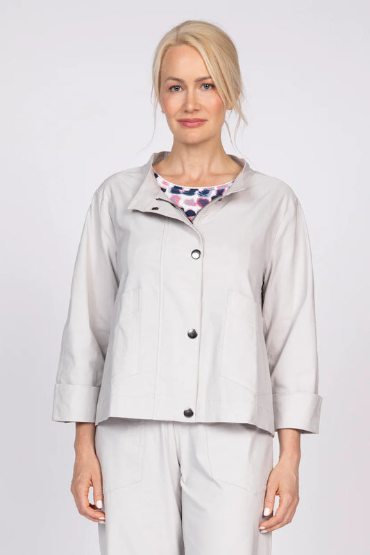 STUDIO JACKET