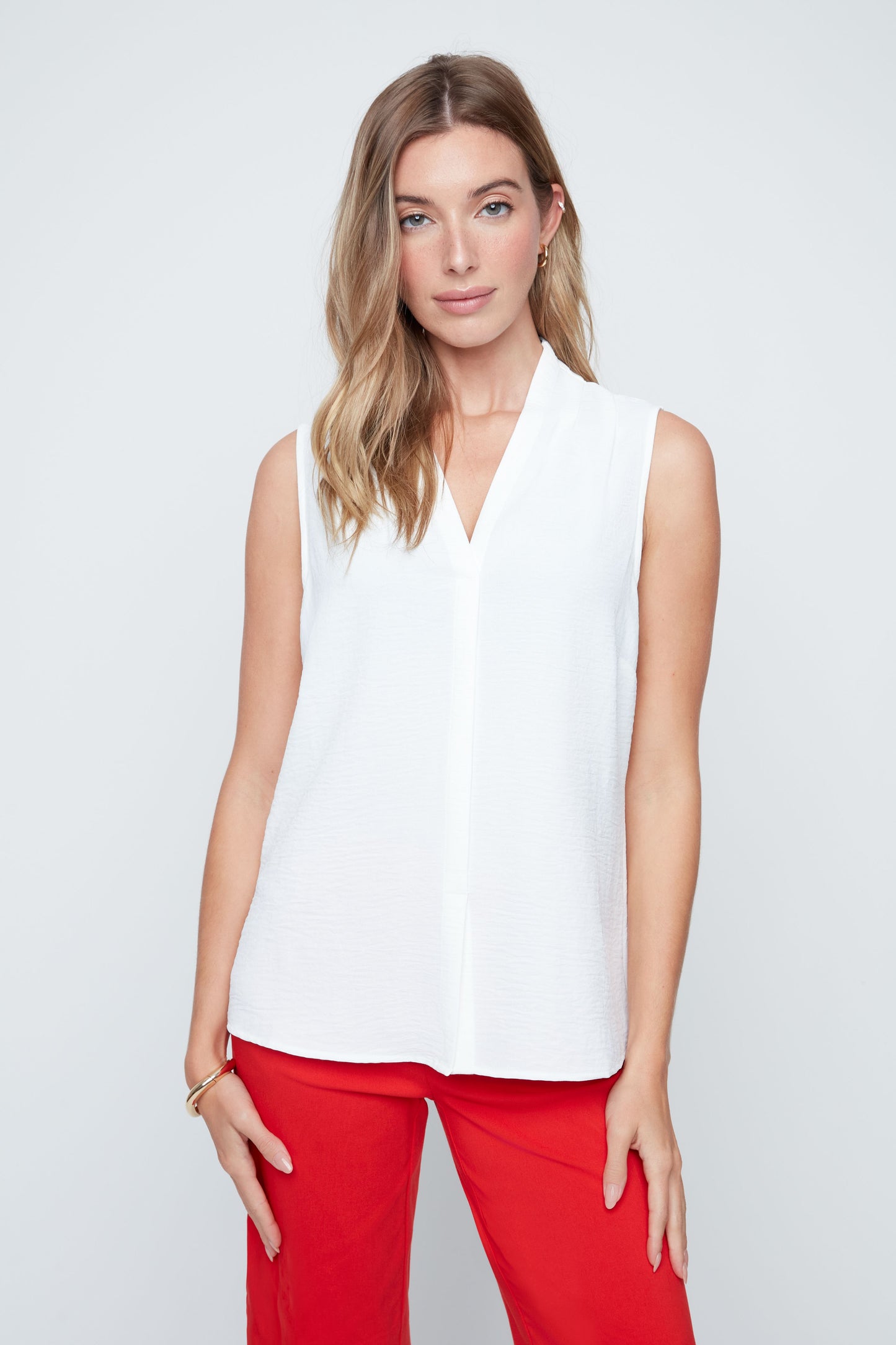 LOOKS GOOD ANYWHERE BLOUSE