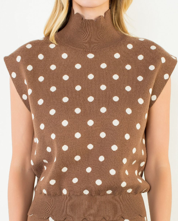 FERGIE SWEATER