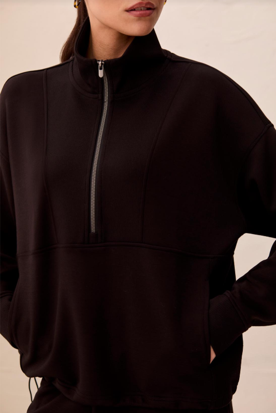 MOCK NECK TOP