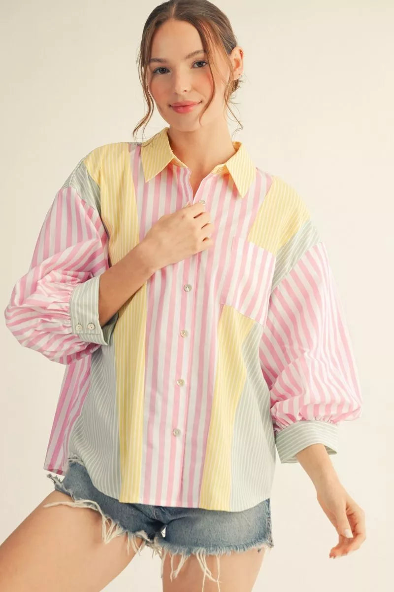 STRIKINGLY CHIC TOP