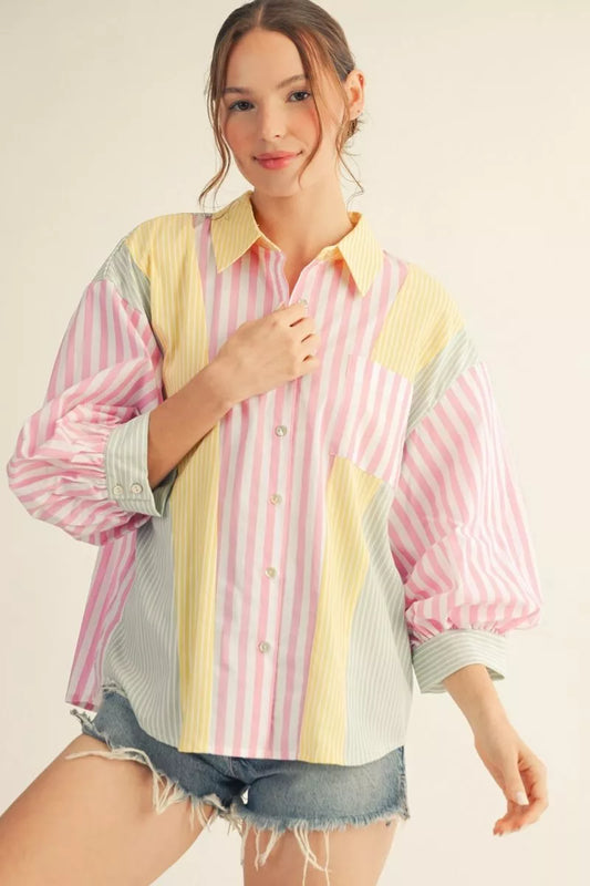 STRIKINGLY CHIC TOP