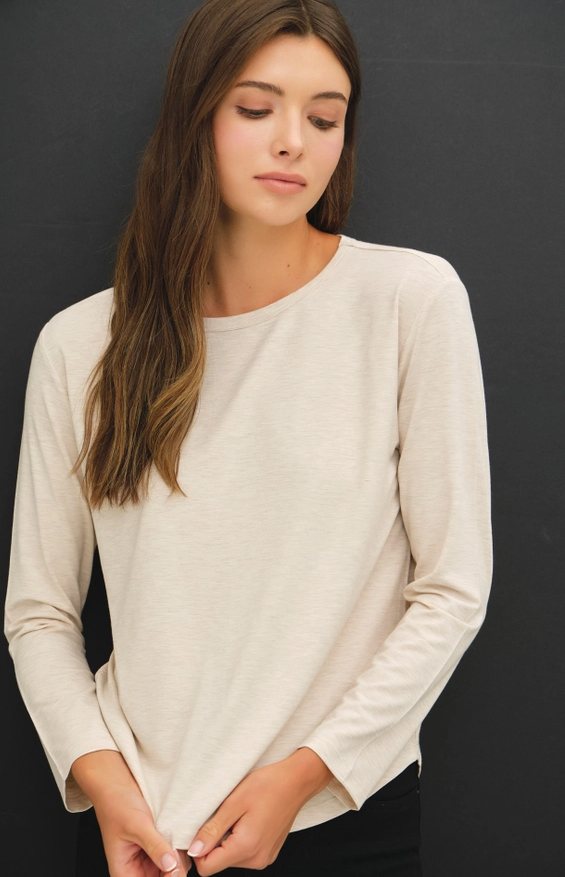 BASIC LAYERING CREWNECK