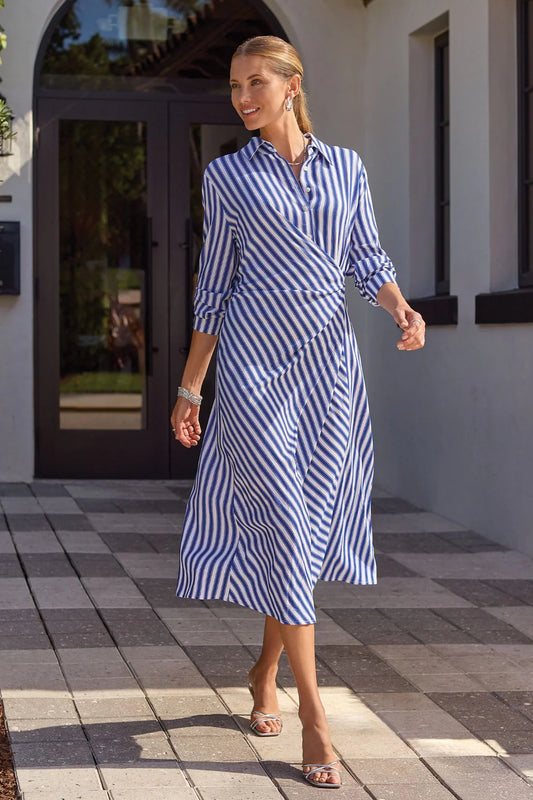 LEADING LINES DRESS