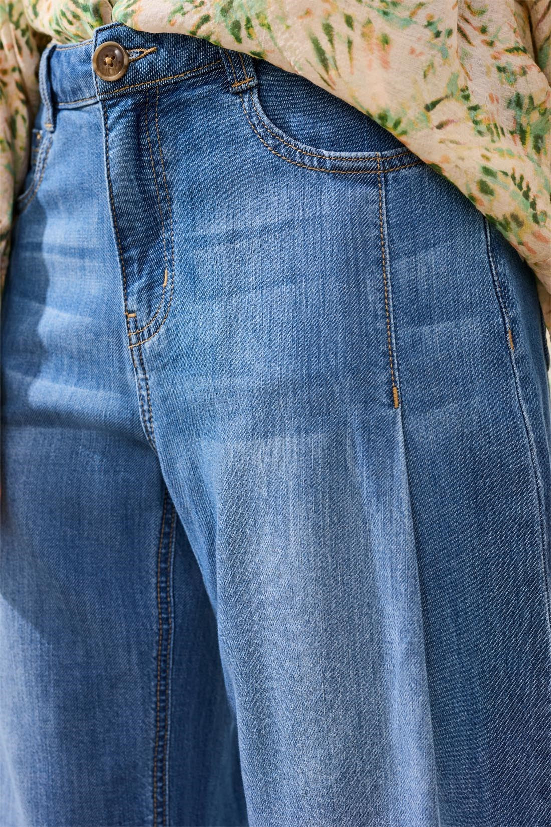 AUDREY 6189O