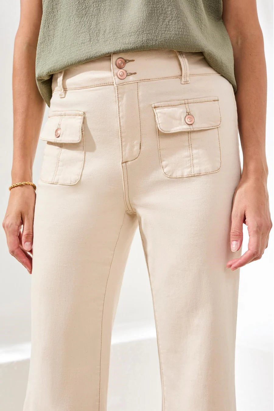 THE BROOKE 5903O