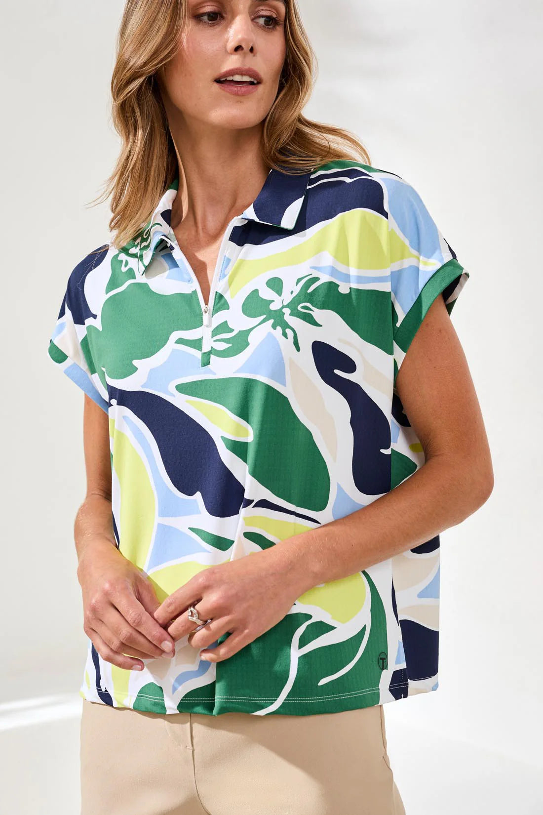 THE RIGHT BALANCE TOP